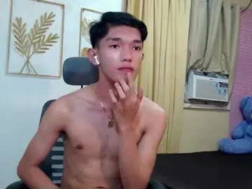 Chaturbate Free Porn Cam of urasian_john20