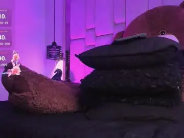 Chaturbate Live Sex Cam of daia_ortiz