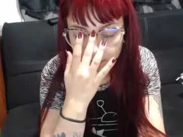 Chaturbate Live Sex Cam of lucia_d_carton