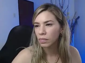 ms_sofiax from chaturbate