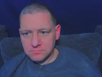 Chaturbate Live Sex of aries0414