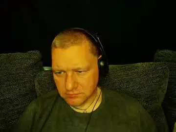 Chaturbate Free Live Porn of aries0414