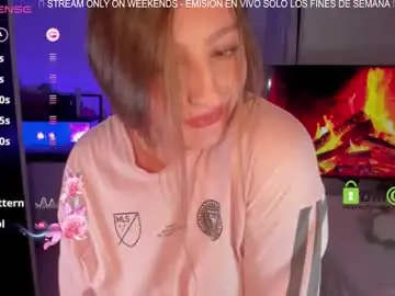 Chaturbate Adult Webcams of khionebesset