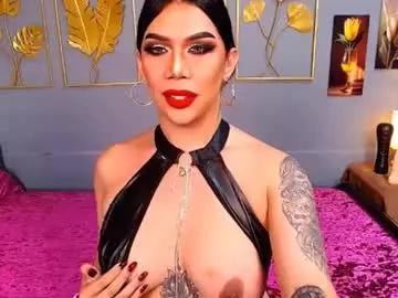 lucy_pearlcumxx from chaturbate