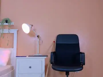 Chaturbate Nude Webcam of selenegibson__