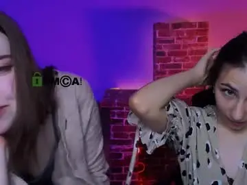 Chaturbate Best live sex cam show of sweetie_chloe_