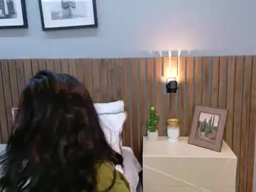 Chaturbate Best live sex cam show of luna_roja25