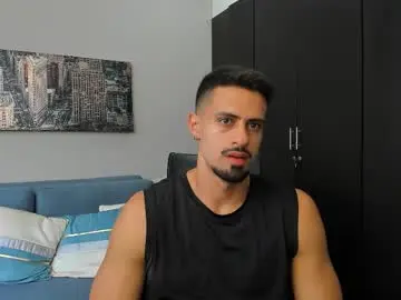 Chaturbate Nude Webcam of thiago_driussi