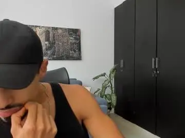 Chaturbate Watch Live Sex Cams of thiago_driussi