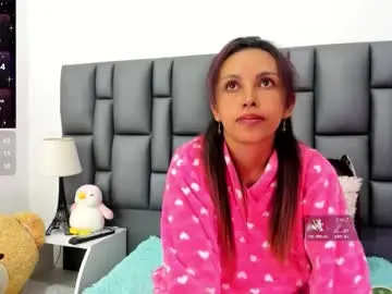 Chaturbate Live Sex of valeriasweet13