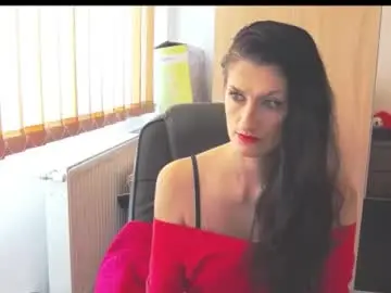 Chaturbate Live Porn of wildbea23