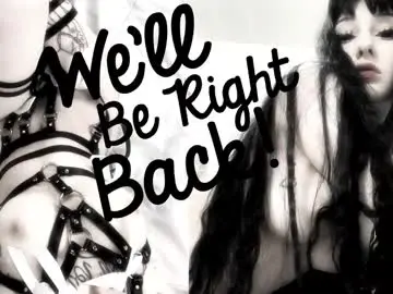 Chaturbate Live Sex Cam of crystalsomnia