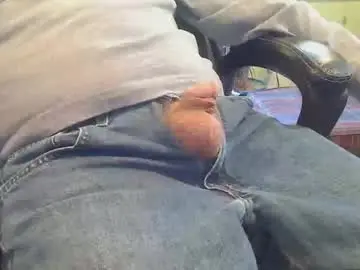 Chaturbate Live Porn of pulltoy1