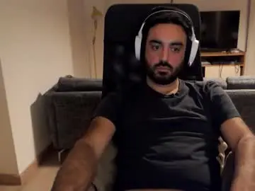 Chaturbate Nude Webcam of yeeaahoo