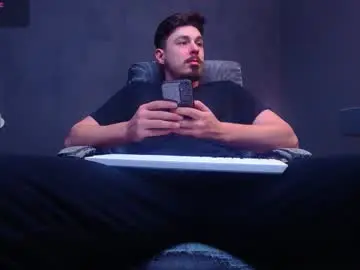 Chaturbate Best live sex cam show of enzorace