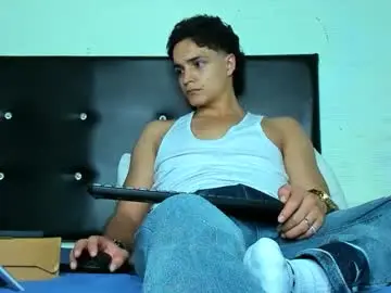 Chaturbate Best live sex cam show of master_dominant_777