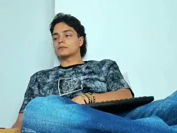 Chaturbate Live Sex Cam of master_dominant_777