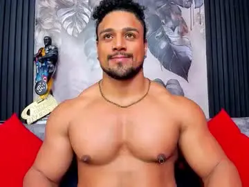 Chaturbate Free Live Porn of mike_estevess