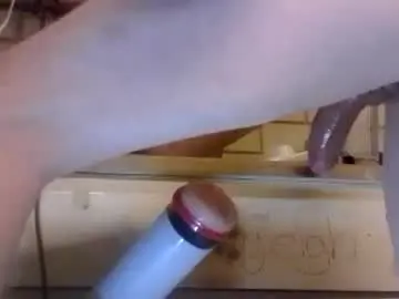 Chaturbate Best Webcam of tonguepunchyourpussy69