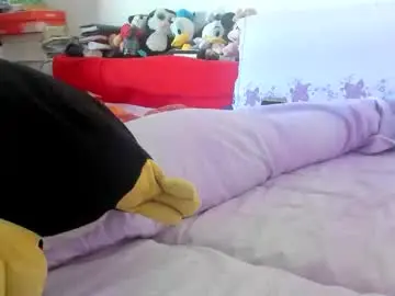 Chaturbate Watch Live Sex Cams of lovelywoman23