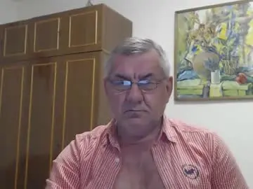 Chaturbate Watch Live Sex Cams of machomale3