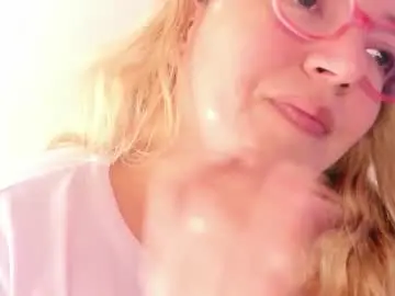 Chaturbate Sex Chat of naty__mature_