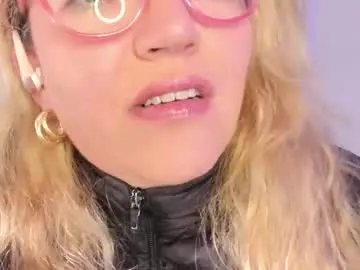 Chaturbate Sex Chat of naty__mature_