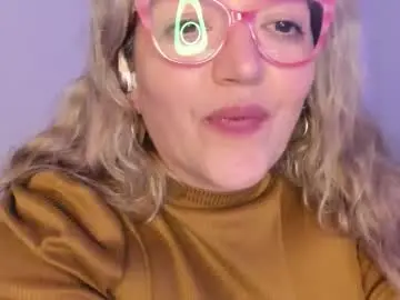 Chaturbate Live Sex Cam of naty__mature_