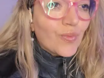 Chaturbate Nude Webcam of naty__mature_