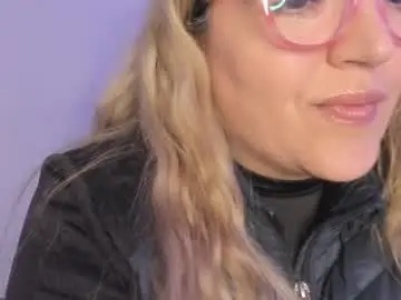 Chaturbate Live Sex of naty__mature_