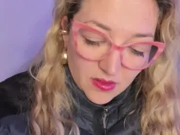 Chaturbate Watch Live Sex Cams of naty__mature_