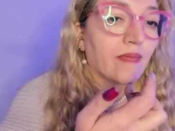 Chaturbate Nude Webcam of naty__mature_