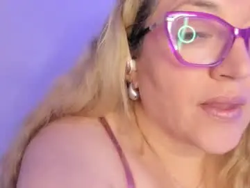 Chaturbate Live Sex Cam of naty__mature_