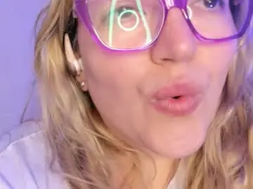 Chaturbate Adult Video Chat of naty__mature_