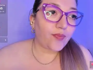 Chaturbate Live Sex of naty__mature_