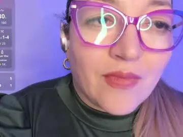 Chaturbate Nude Webcam of naty__mature_