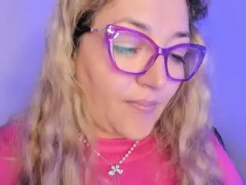 Chaturbate Adult Webcams of naty__mature_