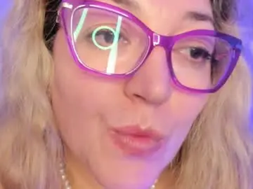 Chaturbate Sex Chat of naty__mature_