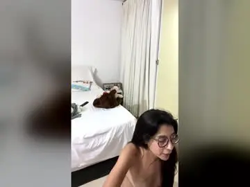 Chaturbate Live Sex Cam of play_susamm