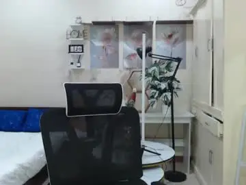 Chaturbate Adult Video Chat of cutie_cumshow