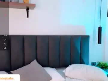 Chaturbate Free Porn Cam of harmonybabe_