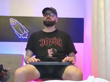 Chaturbate Adult Webcams of mattxfeet