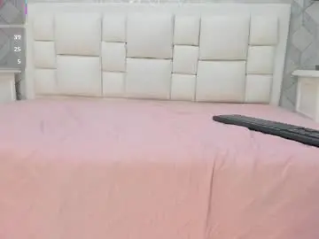 Chaturbate Live Sex of naia_cox