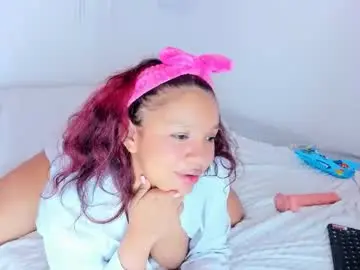 Chaturbate Private Sex Chat of emilly_coper18