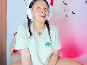 Chaturbate Free Porn Cam of emilly_coper18