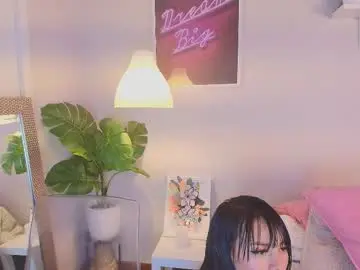 Chaturbate Adult Webcam of lottie_lyn