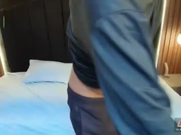 Chaturbate Live Sex Cam of mikeandsara_