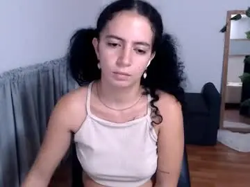 Chaturbate Nude Webcam of samantha2girl