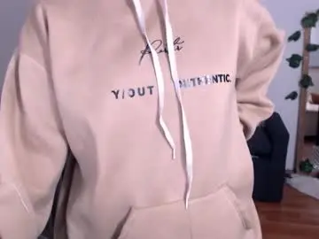 Chaturbate Watch Live Sex Cams of samantha2girl