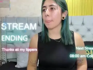 skarlet04 from chaturbate